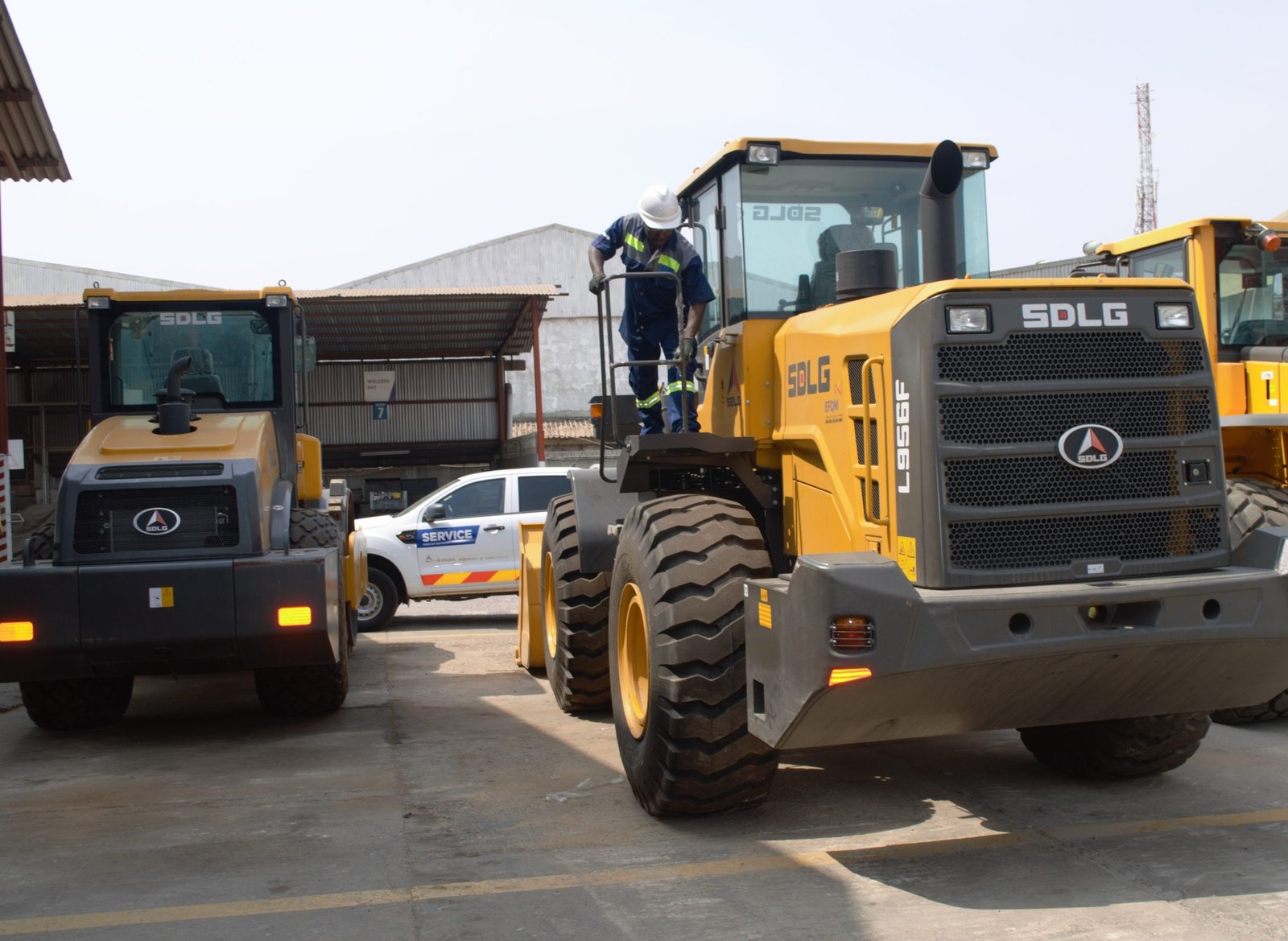 Ghana: Shandong Lingong Con­struction Machinery…