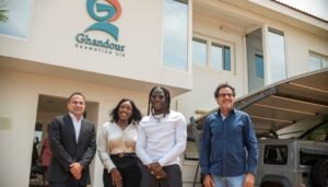 Ghana: Ghandour Cosmetics Ltd outdoors Stonebwoy’s family as…