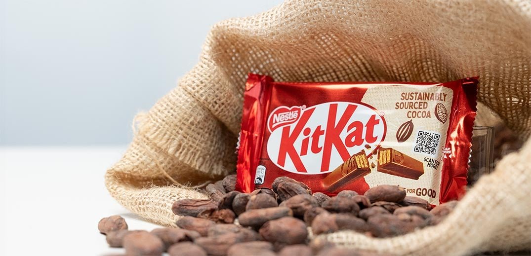 First KitKat using cocoa from the Nestlé…